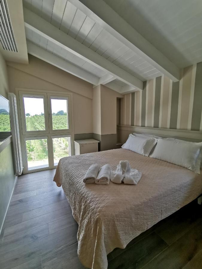 Agriturismo E Acetaia La Vedetta Castelvetro di Modena Eksteriør bilde